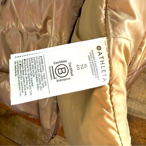 NWOT Athleta Downtown Gilet Downtown Metallic Vest - Picture 14 of 14